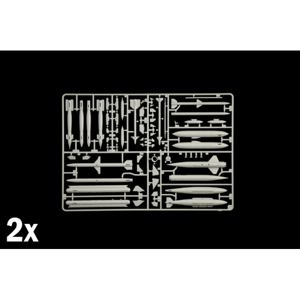 Літак Tornado ECR 1/32 Italeri  2517