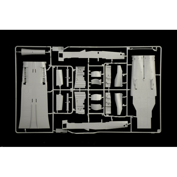 Літак Tornado ECR 1/32 Italeri  2517