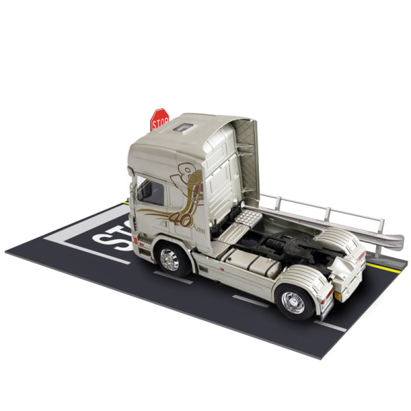 Guard Rail and Road Section for Display 1/24 Italeri 3864