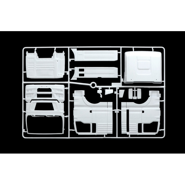 MAN TGX XXL "WOLF TRANSPORTE" 1/24  Italeri 3921