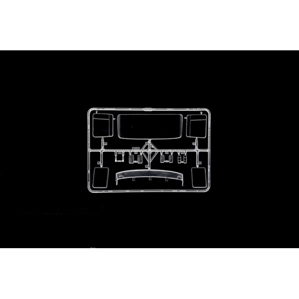  MAN F8 19.321 4x2 1/24  Italeri 3946