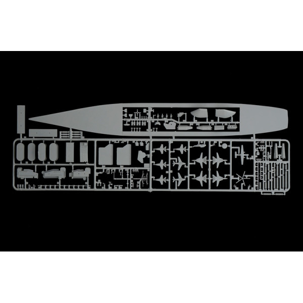 USS George H.W. Bush CVN-77 1/720  Italeri  5534