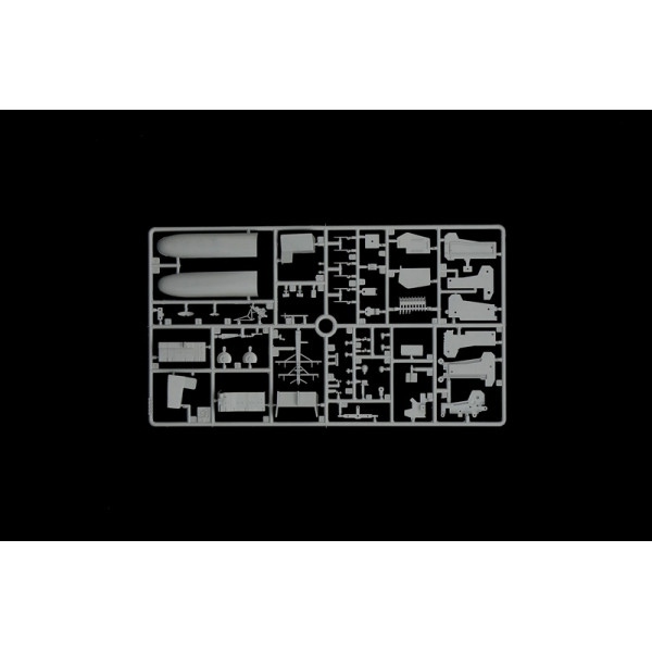 USS George H.W. Bush CVN-77 1/720  Italeri  5534