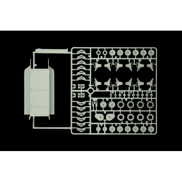 90mm Gun Motor Carriage M36B1 1/35 Italeri  6538
