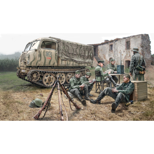 STEYR RSO/01 with GERMAN SOLDIERS 1/35 Italeri 6549