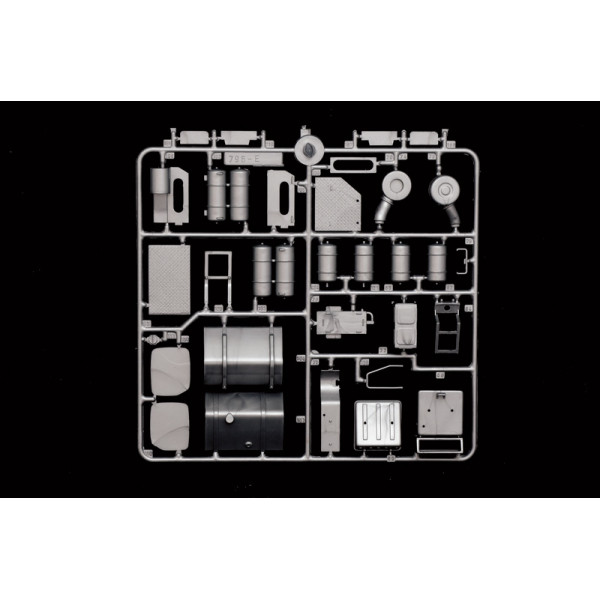 IVECO 190.38 CowBoy 1/24  Italeri 90767