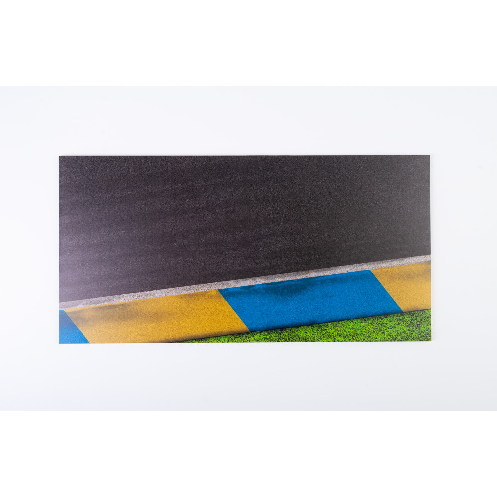 Model stand - Asphalt road Moto race track type 1   Base - Acrylic 3 mm (357 x 180 mm) 1/12 Kelik KS12001