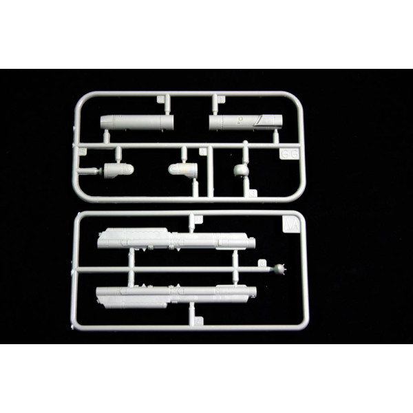 General Dynamics F-16D Block 50 - USAF Viper 2 seat  1/48 Kinetic 48005