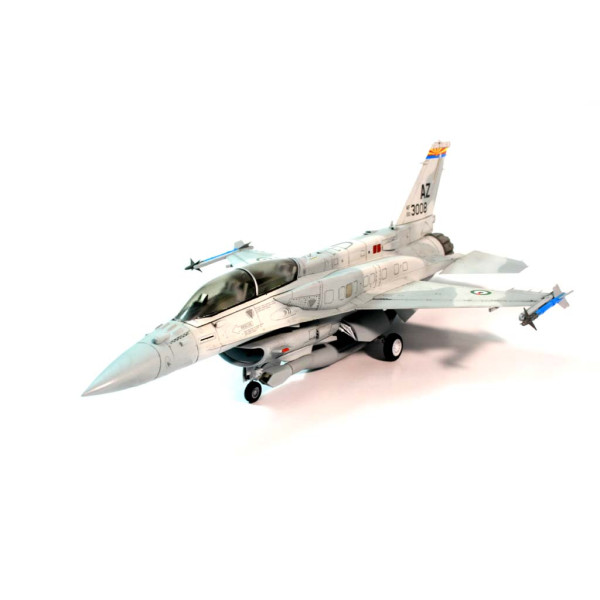 F-16F Desert Falcon Block 60  1/48 Kinetic 48008