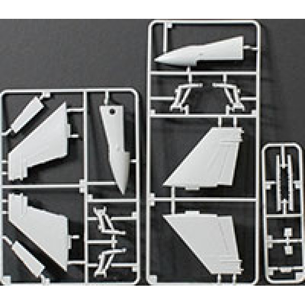 F/A-18A+, CF-188  1/48 Kinetic 48030
