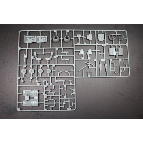  F/A-18C US Navy, Swiss & Topgun  1/48 Kinetic 48031