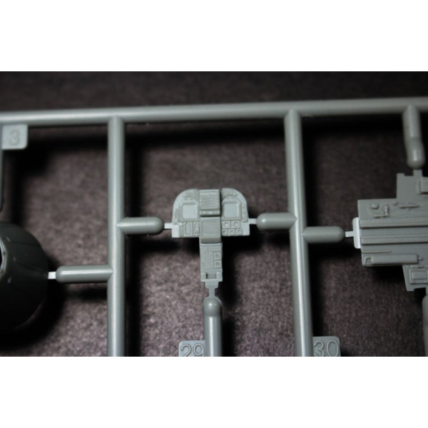  F/A-18C US Navy, Swiss & Topgun  1/48 Kinetic 48031