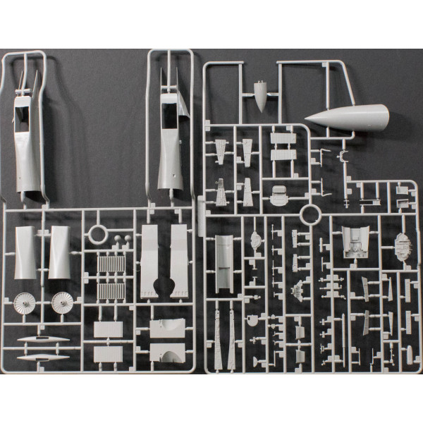 Su-33 1/48 Kinetic 48062 Su-33 1/48 Kinetic 48062