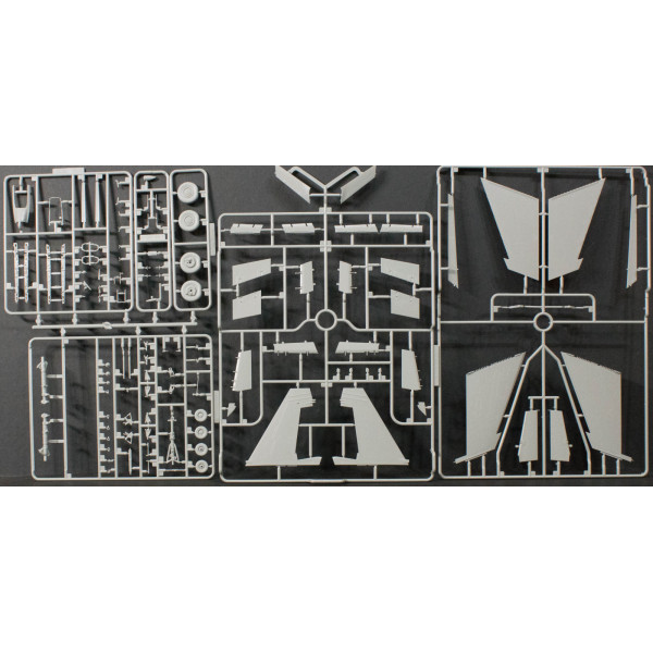 Su-33 1/48 Kinetic 48062 Su-33 1/48 Kinetic 48062