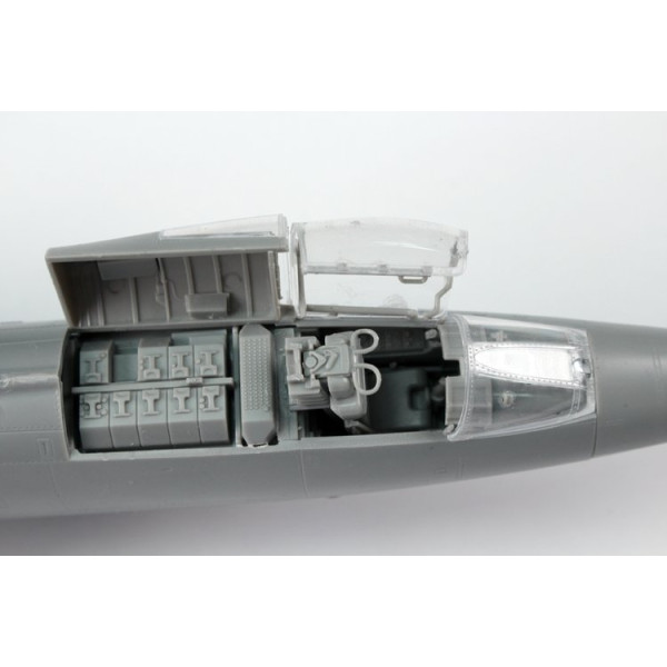 F-104G Starfighter Luftwaffe 1/48 Kinetic 48083