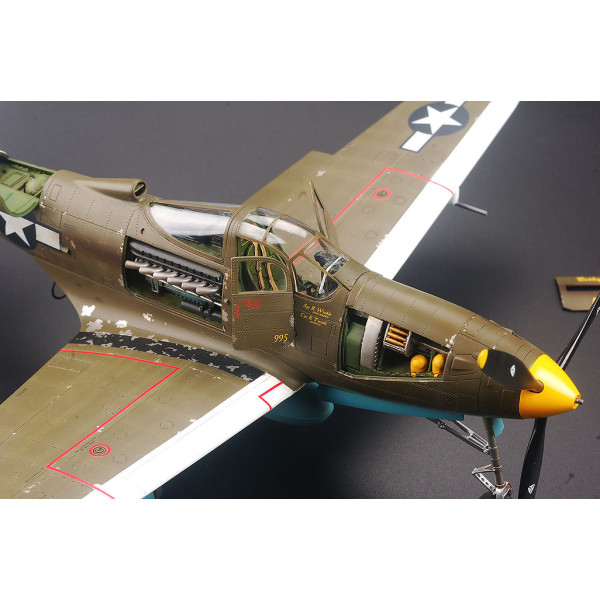 P-39Q/N Airacobra 1/32 Zimi model 32013