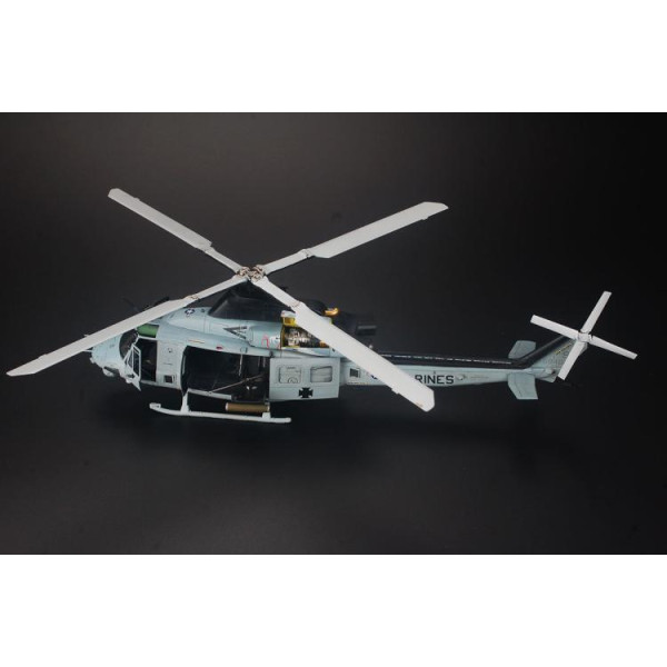 UH-1Y Venom Kit First Look 1/48 Kitty Hawk 80124