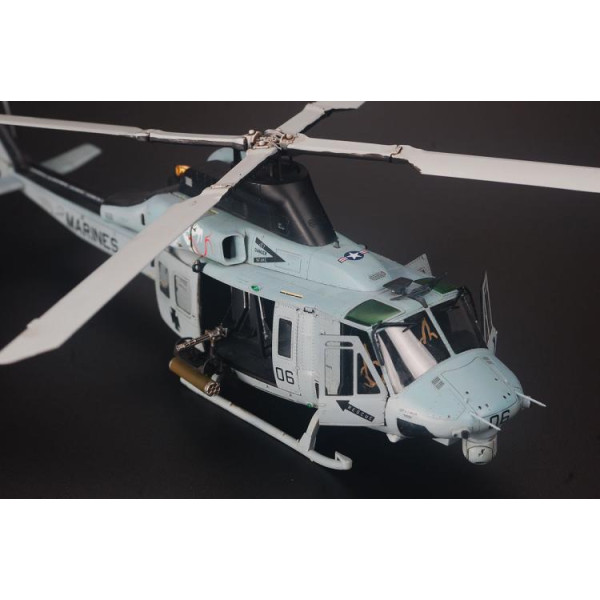 UH-1Y Venom Kit First Look 1/48 Kitty Hawk 80124