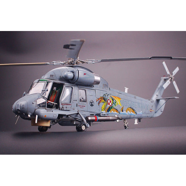 SH-2G Sea Sprite 1/48 Kitty Hawk 80126