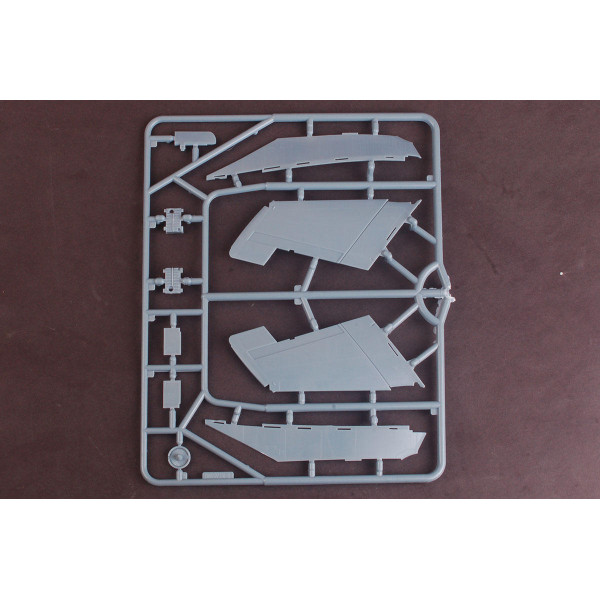 Grumman TF-9J Cougar 1/48 Kitty Hawk 80129