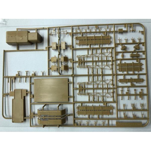 Ural-4320 and APA-5D 1/48 Zimi Model 80159