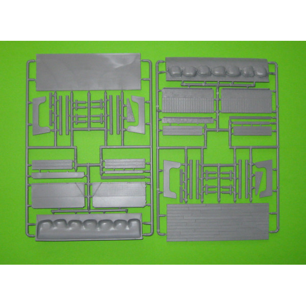 Hand-to-hand fight, German and British infantrymen, WW I era  1/35 MasterBox 35116