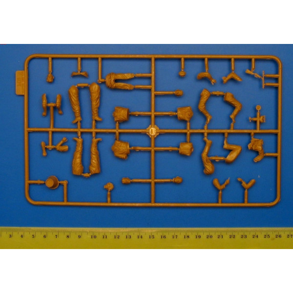 Російські танкісти, 1943-1944 1/35 MasterBox 3535