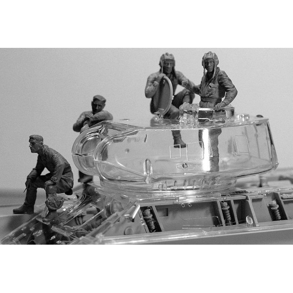 Радянський танковий екіпаж, 1943-1945 роки 1/35 MasterBox 3568