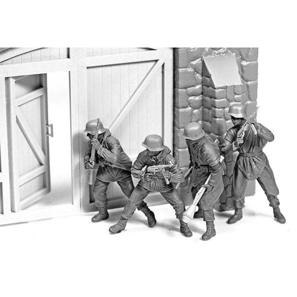 German Infantry, Western Europe (1944-1945)  1/35 MasterBox 3584