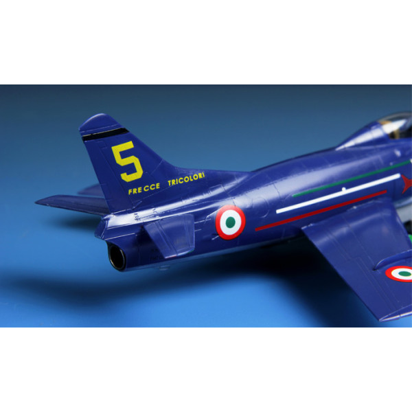 G.91R Light Fighter-Bomber  1/72 Meng model ds-004