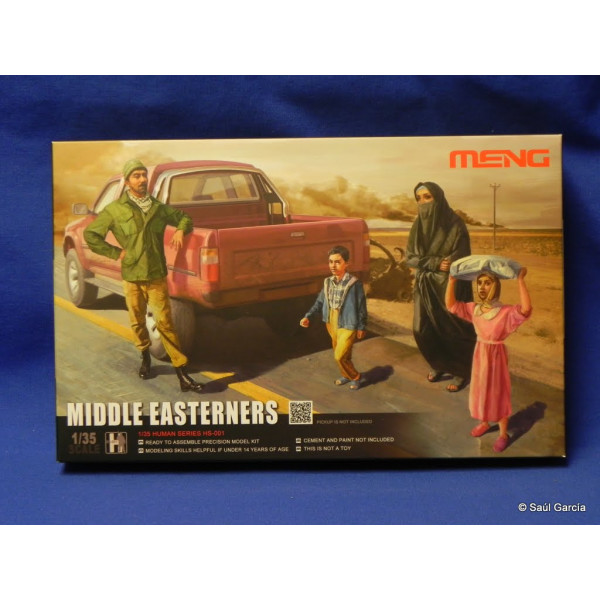 Middle East Civilians (4pcs)  1/35 Meng Model  hs-001