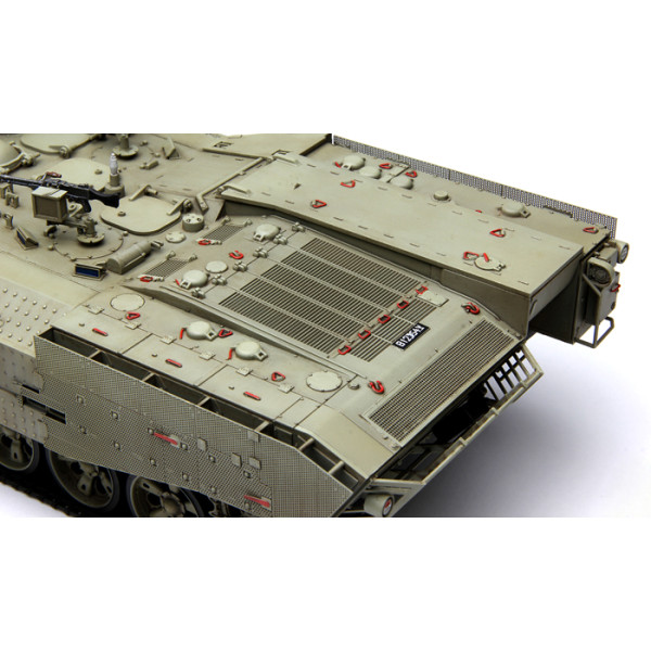 Israel Heavy Armoured Personnel Carrier ACHIZARIT  1/35 Meng model ss-003