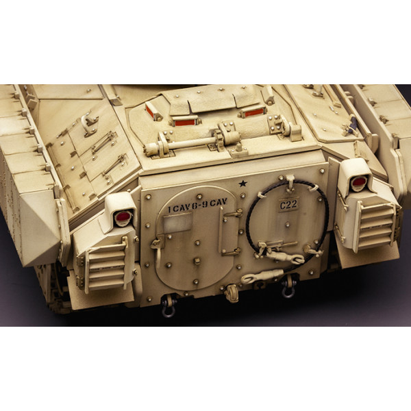 M3A3 Bradley BUSKIII   1/35 Meng model ss-006