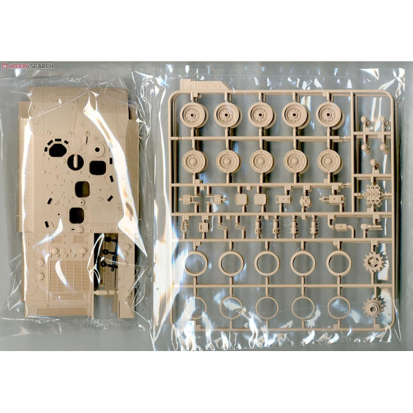 Israel Heavy Armoured Personnel Carrier Achzarit Late Production   1/35 Meng model ss-008