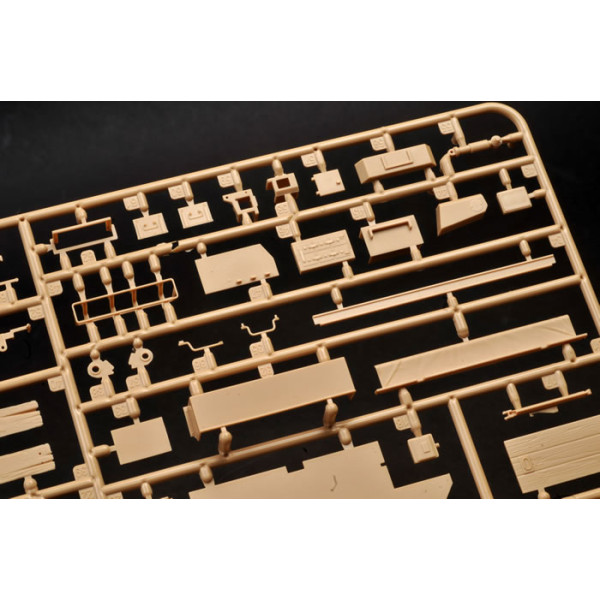 German Armored Recovery Vehicle Sd.Kfz.179 Bergpanther Ausf.A (Porsche Turret)  1/35 Meng model ss-015