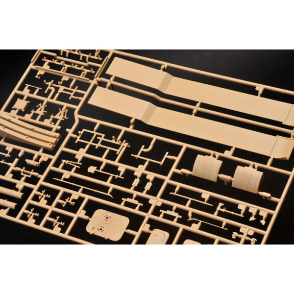 German Armored Recovery Vehicle Sd.Kfz.179 Bergpanther Ausf.A (Porsche Turret)  1/35 Meng model ss-015