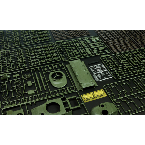 French main battle tank AMX-30B 1/35 Meng model ts-003