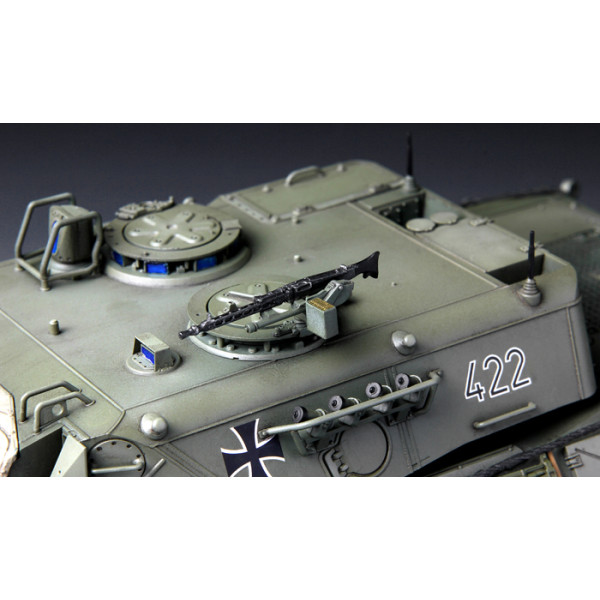 Leopard 1 A3 / A4 німецький основний бойовий танк 1/35 Meng Model ts-007