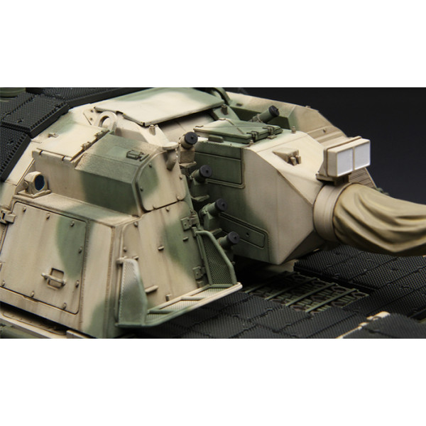 Panzerhaubitze 2000 w/Add-On Armor 1/35 Meng Model  ts-019
