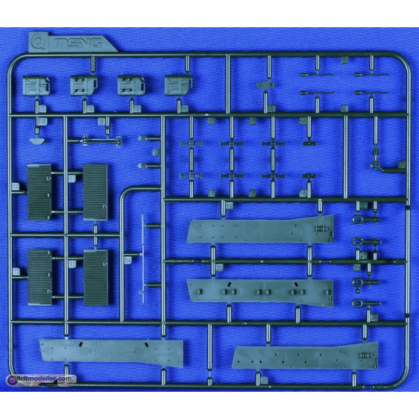 French AUF1 TA 155mm Self-Propelled Howitzer  1/35 Meng Model  ts-024