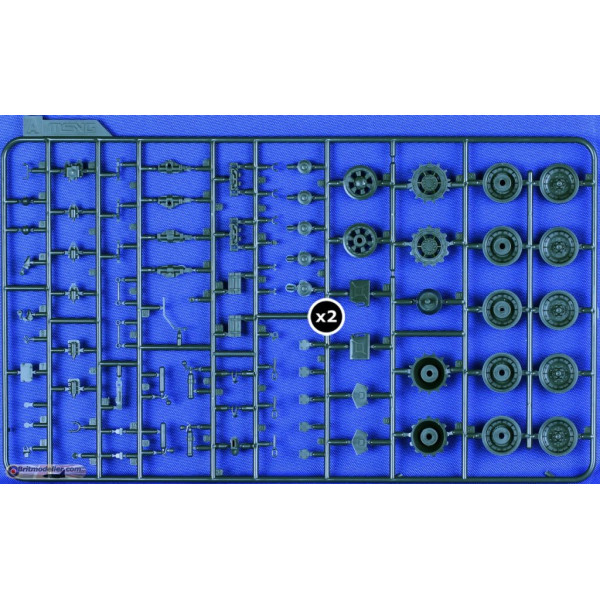 French AUF1 TA 155mm Self-Propelled Howitzer  1/35 Meng Model  ts-024