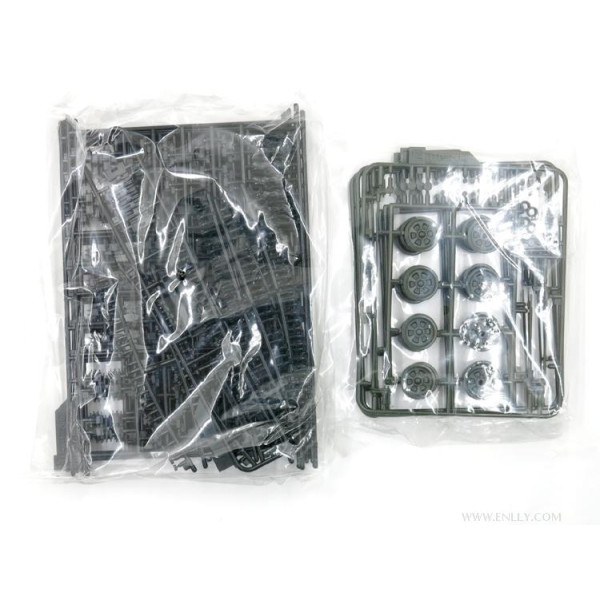 Russian Main Battle Tank T-72B3  1/35 Meng Model  ts-028