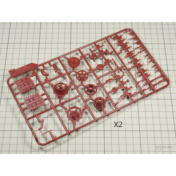 Sd.Kfz.182 Kingtiger (Henschel Turret)  1/35 Meng Model  ts-031