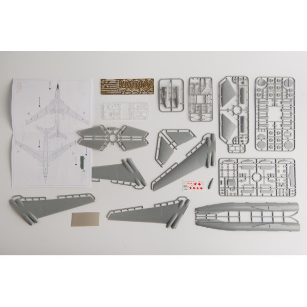 Myasishchev 3MD - strategic bomber 1/144 Mikro-Mir 144-033