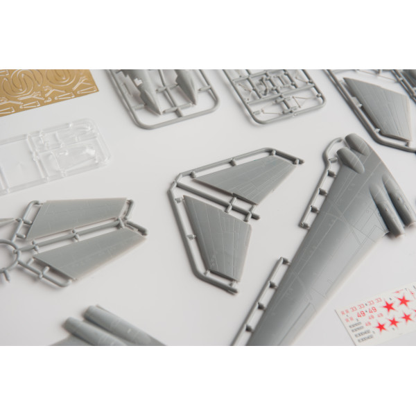 Myasishchev 3MD - strategic bomber 1/144 Mikro-Mir 144-033