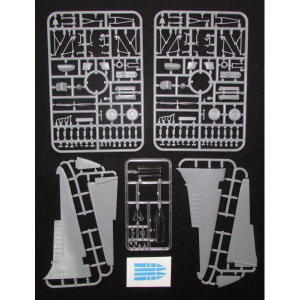 De Havilland DH.88 Comet  1/48 Mikro-Mir 48-017