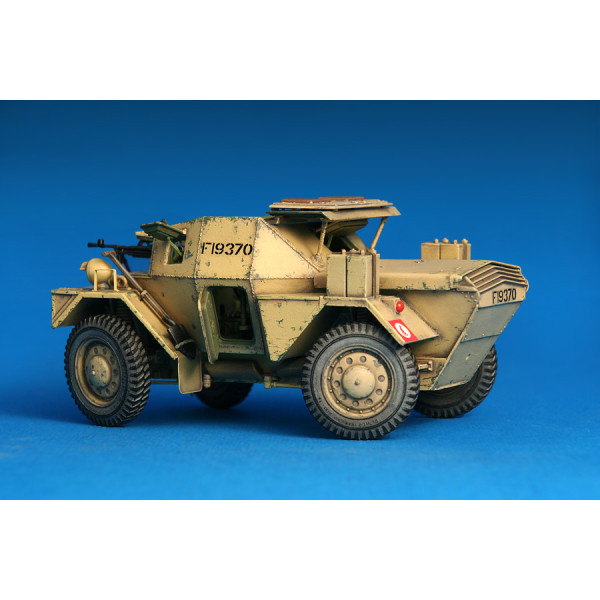 ДІНГО Мк.1Б Британський бронеавтомобіль з екіпажем 1/35 MiniArt 35067