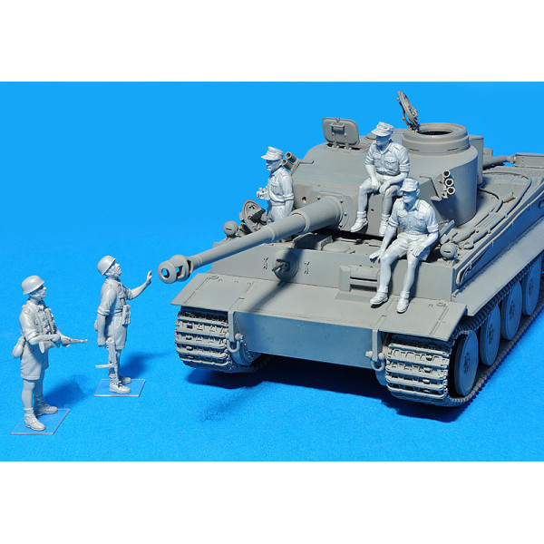 Німецькі десантники і танкісти (Італія 1943р.) 1/35 MiniArt 35163
