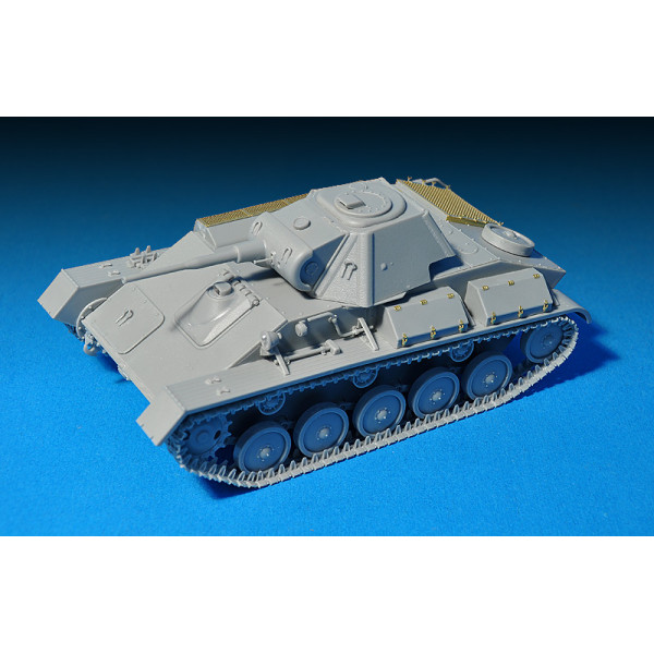 Радянський легкий танк T-70M з екіпажем, спеціальна версія 1/35 MiniArt 35194