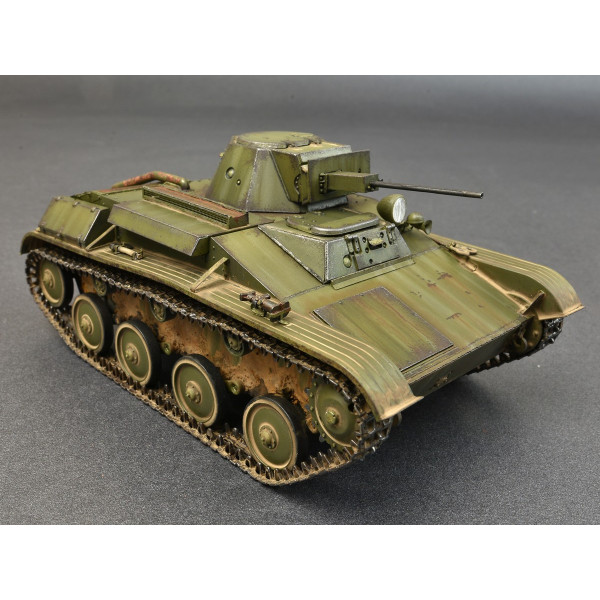 T-60 Позд. Випусків, Екранований (Горьковський автозавод) з інтер'єром  1/35 MiniArt 35232